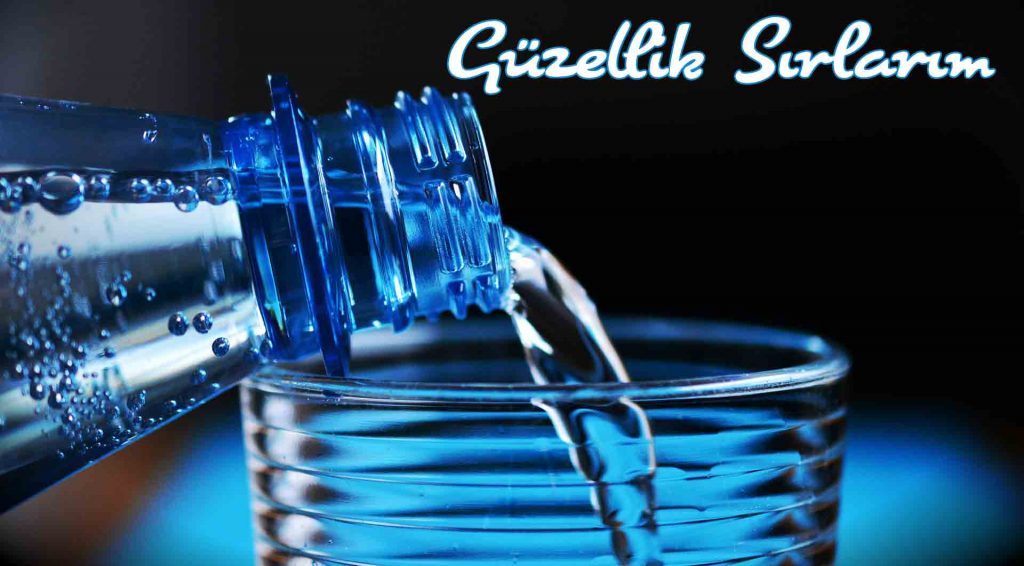 Düzenli Bir Şekilde Su İçmenin Yaraları