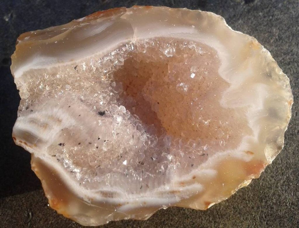 Opal Taşı ile Sağlıklı ve Mutlu Günler